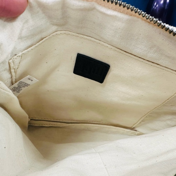 J.Jill Boho Wristlet, Travel, Make Up, Pouch Bag, Small Purse, Handle & Tassel. - Picture 3 of 5